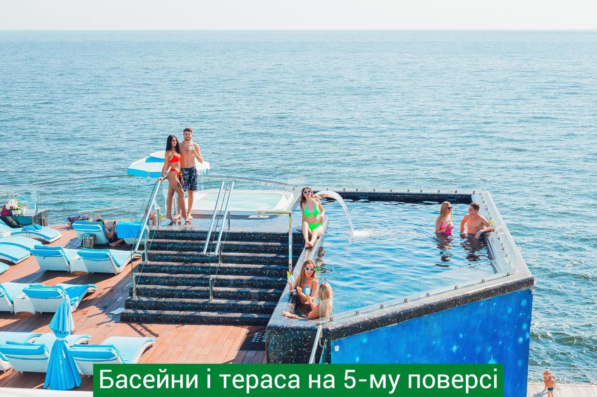 NEMO Hotel Resort&Spa Odessa Exterior foto Bathing and sunbathing on the 5-meter pier